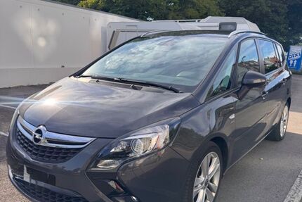 Opel Zafira 115.624 km 7.299 &euro; Esslingen am Neckar 73732