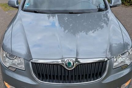 Skoda Superb 242.500 km 6.200 &euro; Remseck 71686