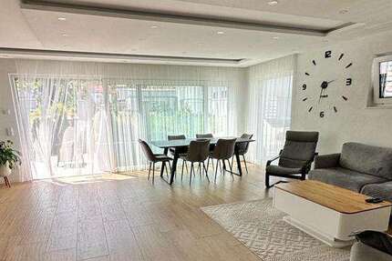 Haus Weil der Stadt - 4.5 Zimmer, 135 m&sup2;, 720.000&euro; | Angebot:25101803