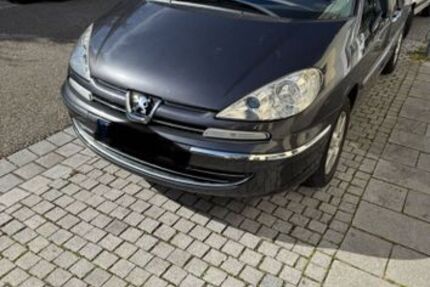 Peugeot 807