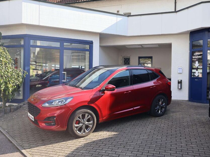 Ford Kuga 22.950 km 27.750 € Besigheim 74354