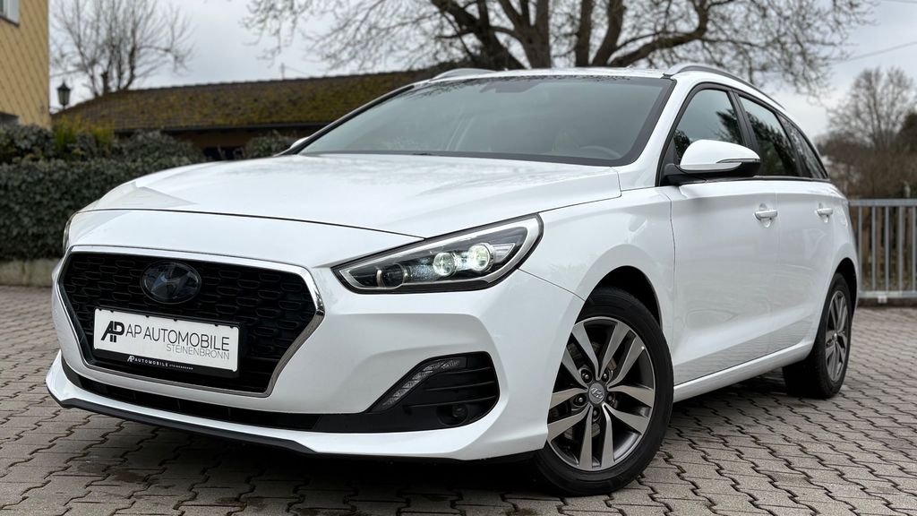 Hyundai i30 61.597 km 14.400 &euro; Steinenbronn 71144