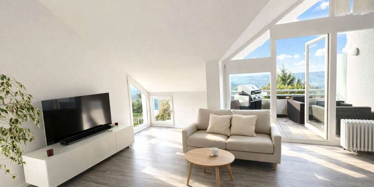 Etagenwohnung Esslingen Brühl - 4 Zimmer, 90 m&sup2;, 1.350&euro; | Angebot:23822483