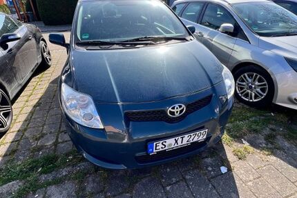 Toyota Auris 65.000 km 5.199 &euro; Plochingen 73207