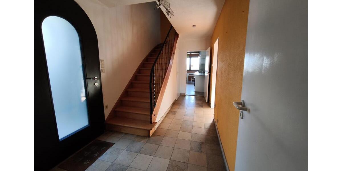 Doppelhaushälfte mit Garten in Ostfildern Parksiedlung 5.5 zimmer