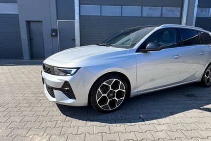 Opel Astra 65.300 km 18.900 &euro; Kirchentellinsfurt 72138