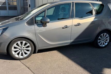 Opel Meriva 114.650 km 8.490 &euro; Ditzingen 71254
