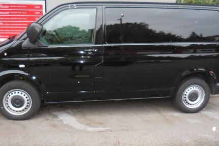 VW T5 Transporter 192.000 km 9.900 € Stuttgart 70195