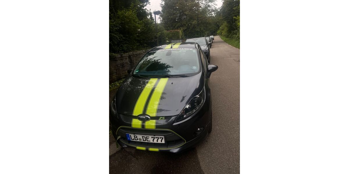 Ford Fiesta 213.000 km 4.400 &euro; Korntal 70825