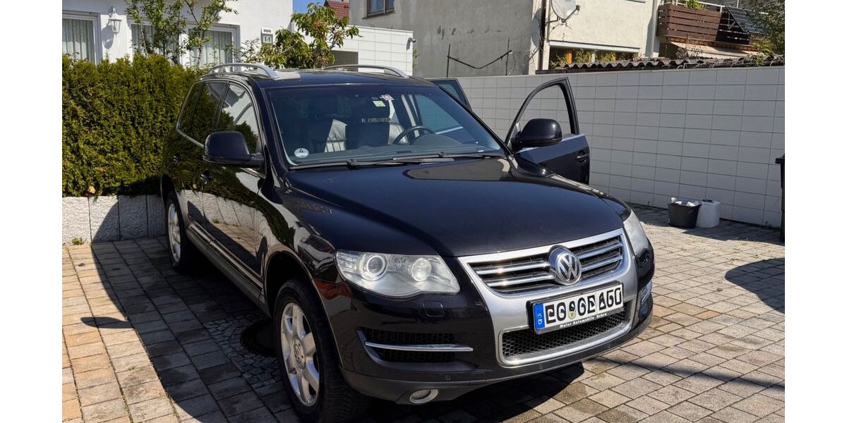 VW Touareg 225.000 km 10.000 &euro; Frickenhausen 72636