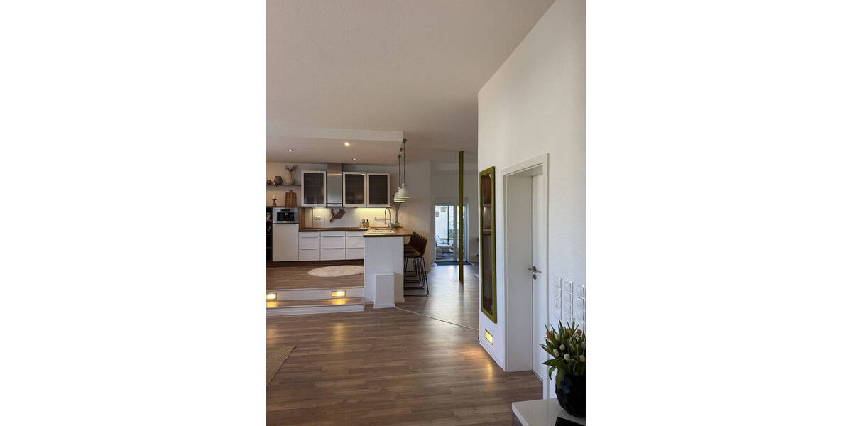 Etagenwohnung Freiberg am Neckar Heutingsheim - 4 Zimmer, 165 m&sup2;, 665.000&euro; | Angebot:26791663