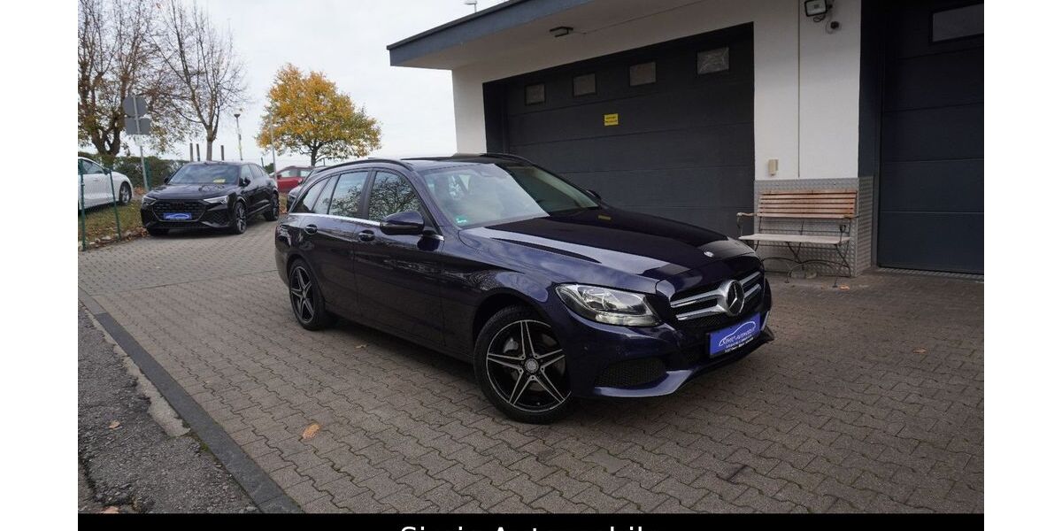 Mercedes-Benz C 250 267.000 km 11.650 € Owen 73277
