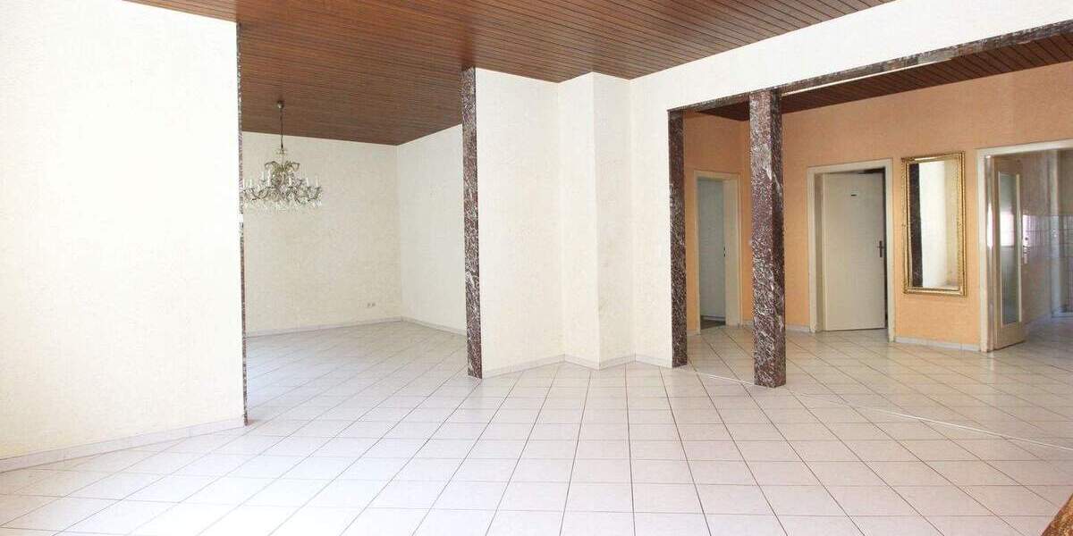 Etagenwohnung Stuttgart Mitte - 4 Zimmer, 144 m&sup2;, 550.000&euro; | Angebot:25155701