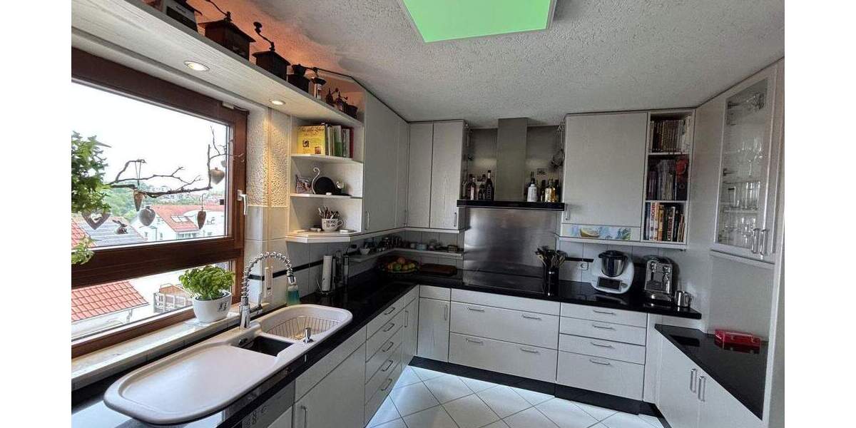 Doppelhaushälfte Böblingen Dagersheim - 7 Zimmer, 190 m&sup2;, 850.000&euro; | Angebot:25272788