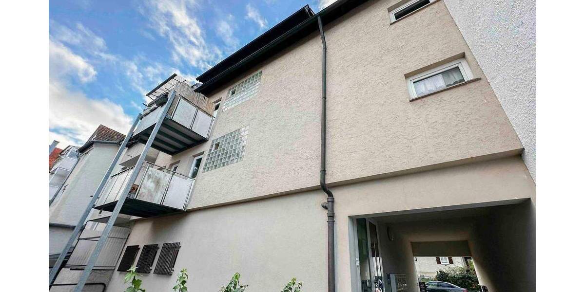 Ruhig und zentral: Charmante 1-Zimmer-Wohnung mit Balkon in Degerloch 1 zimmer