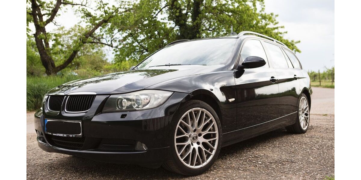 BMW 320 313.800 km 3.899 &euro; Löchgau 74369