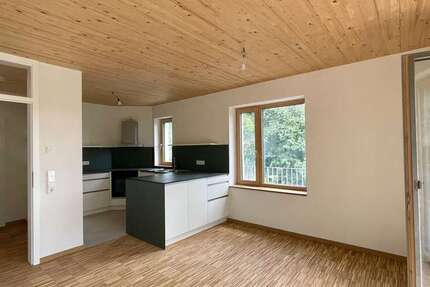 Wohnung Tübingen Schönblick / Winkelwiese - 3 Zimmer, 93 m&sup2;, 1.900&euro; | Angebot:26963099
