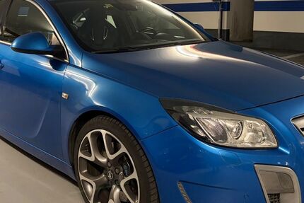 Opel Insignia 194.972 km 8.900 &euro; Böblingen 71032