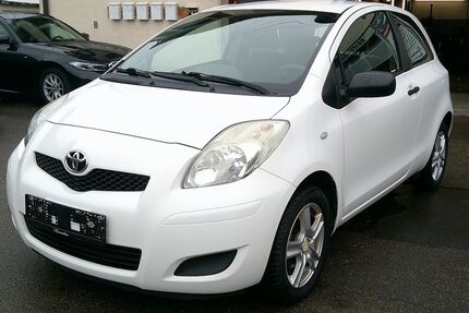 Toyota Yaris 149.000 km 2.990 &euro; Sindelfingen 71065