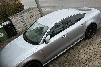 Audi A7 200.000 km 18.399 € Stuttgart 70563