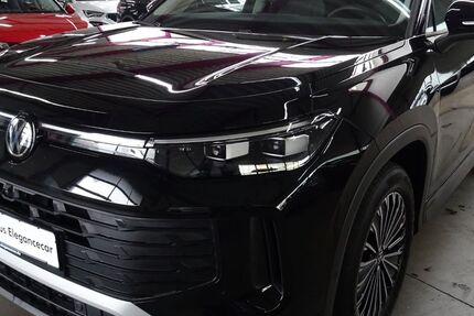 VW Tayron 25.266 km 43.649 € Holzgerlingen bei Stuttgart 71088