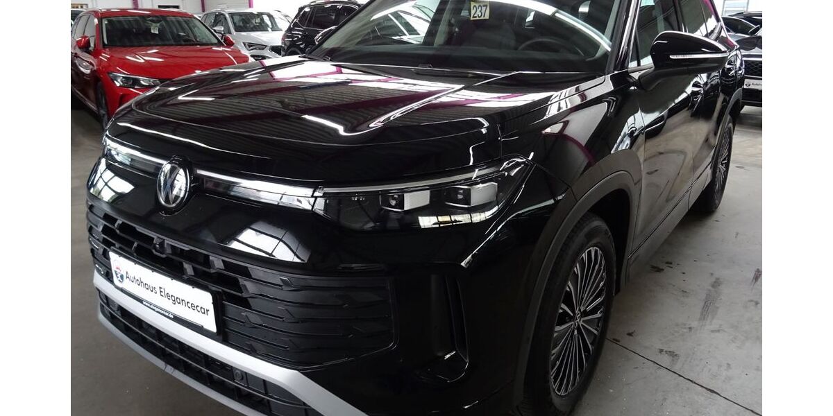 VW Tayron 25.266 km 43.649 € Holzgerlingen bei Stuttgart 71088