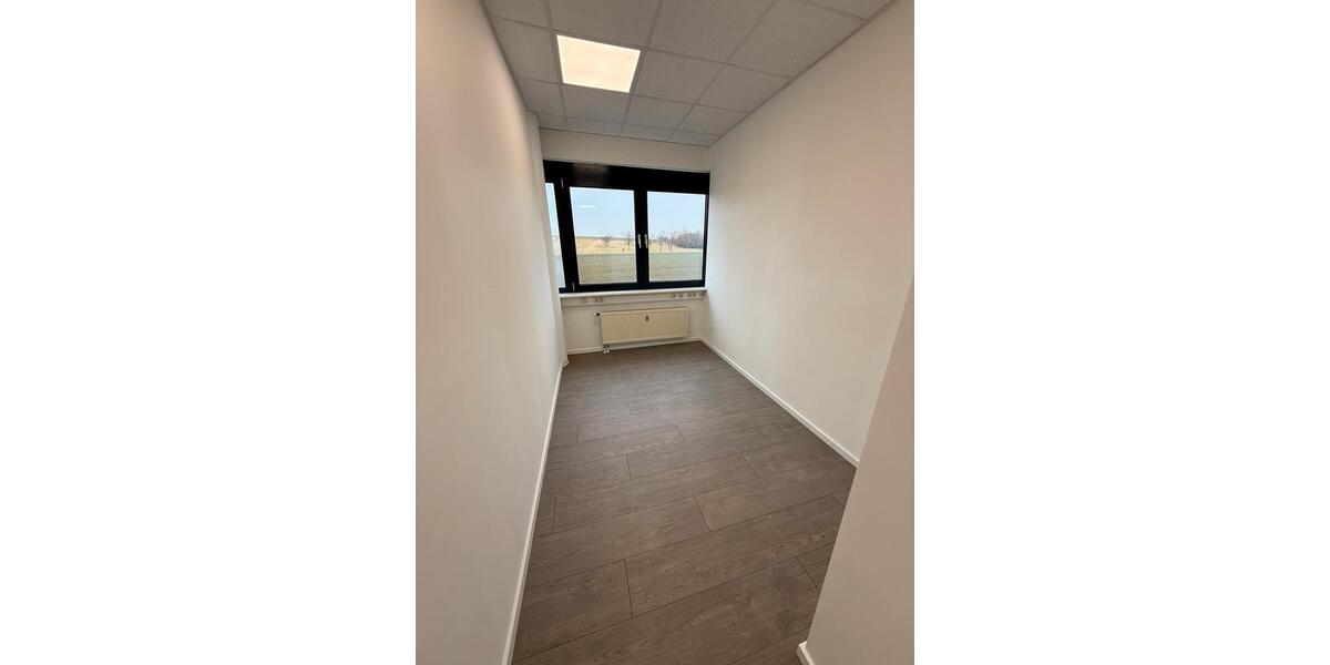 Gewerbeobjekt Ditzingen - 350&euro; | Angebot:26090149