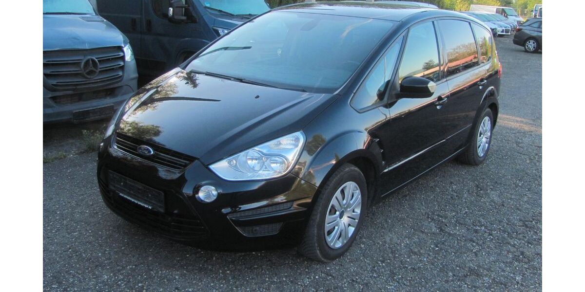 Ford S-Max 191.500 km 3.990 &euro; Kirchheim unter Teck 73230