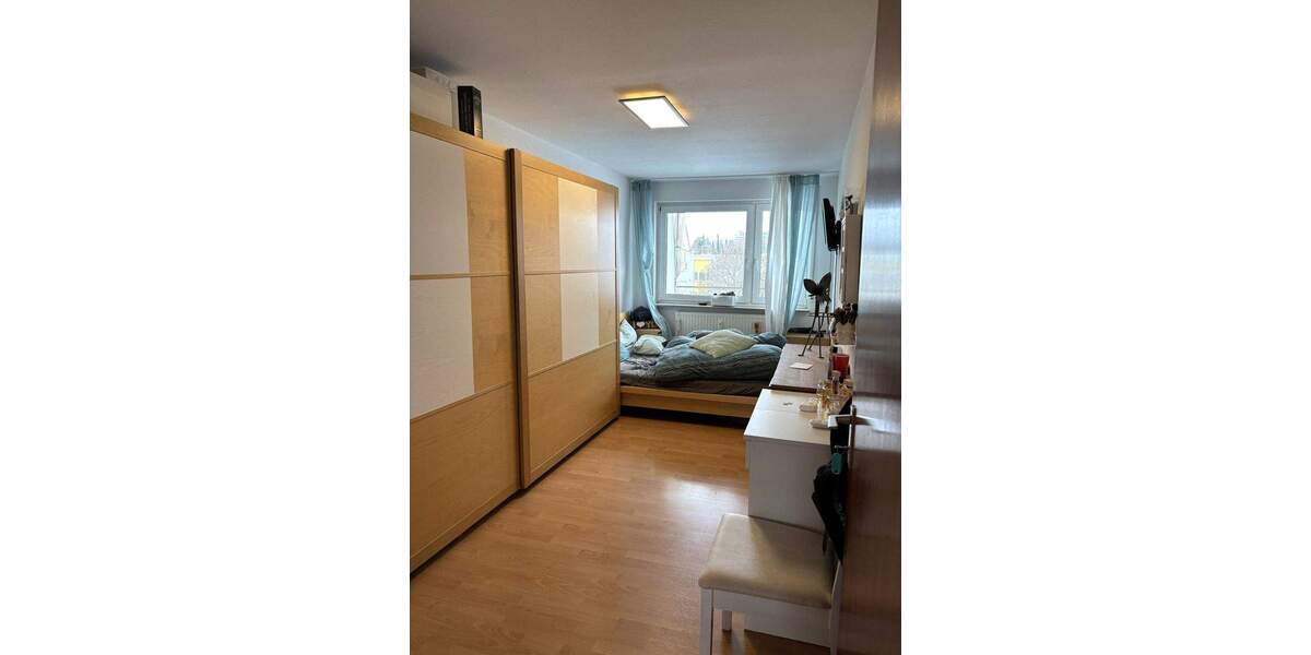 Etagenwohnung Ludwigsburg Ost - 4 Zimmer, 107 m&sup2;, 1.170&euro; | Angebot:24811547