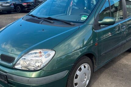 Renault Scenic 148.120 km 1.500 &euro; Sindelfingen 71065