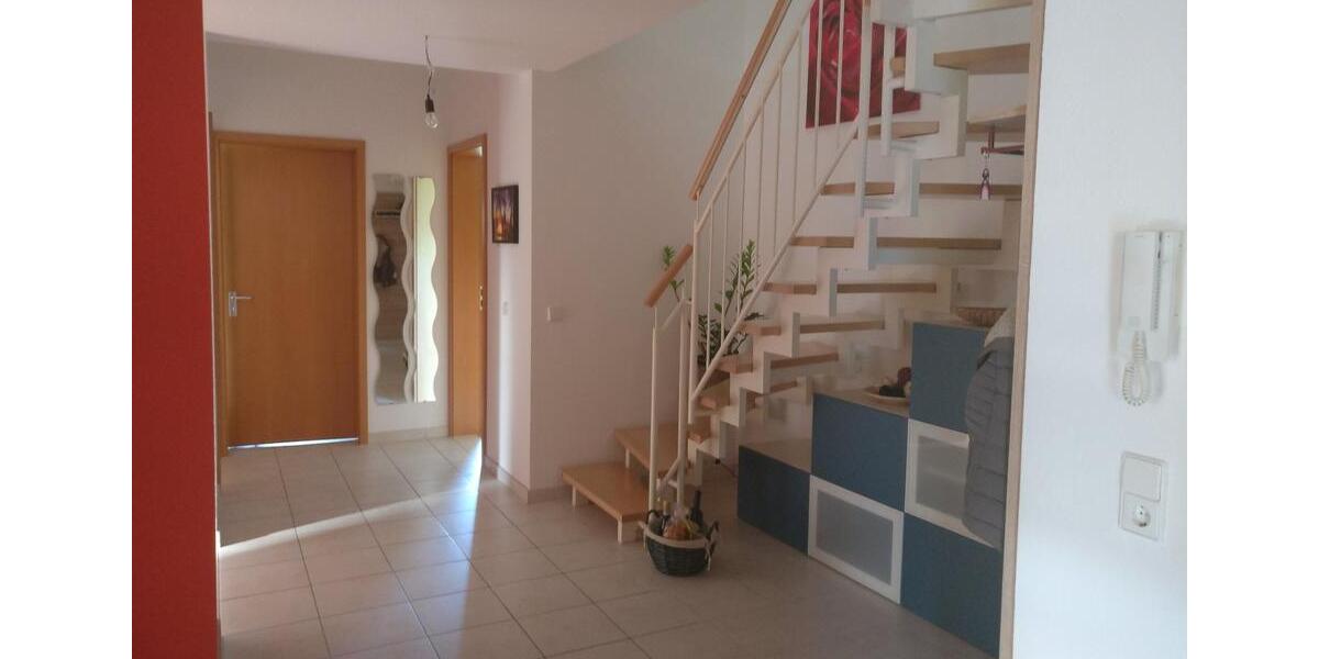 Etagenwohnung Sindelfingen Eichholz - 4.5 Zimmer, 121 m&sup2;, 595.000&euro; | Angebot:27083443