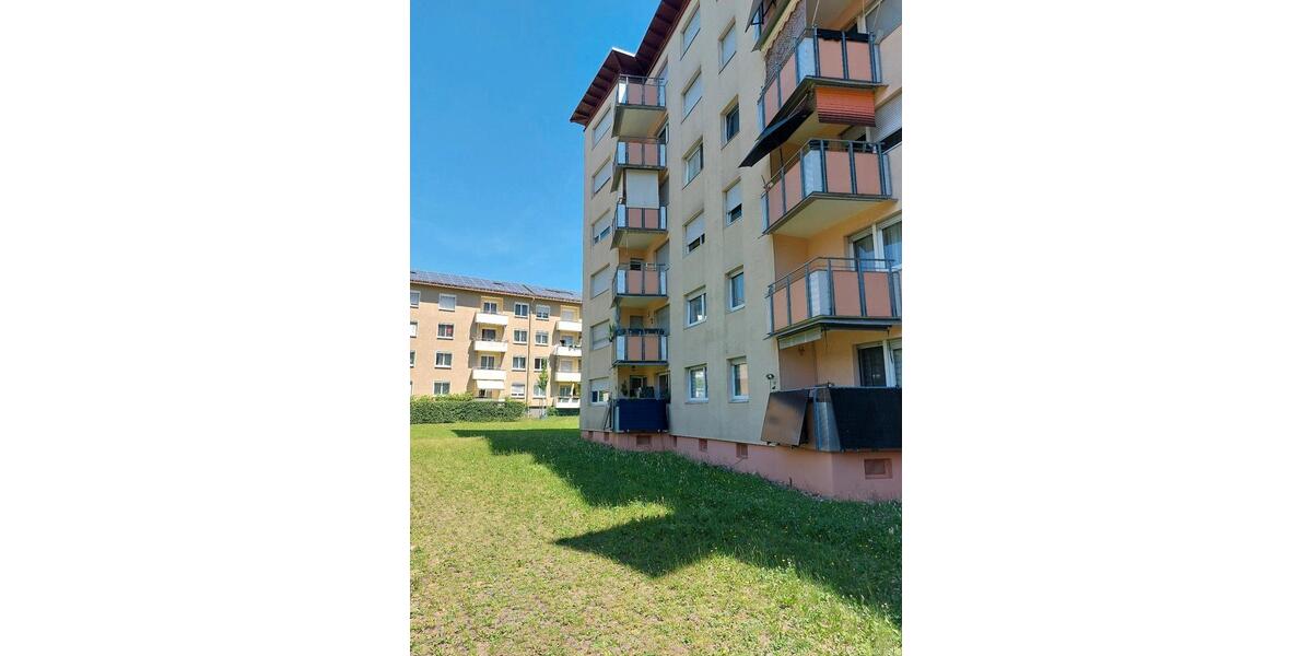 Etagenwohnung Esslingen am Neckar Pliensauvorstadt - 3 Zimmer, 57 m&sup2;, 219.000&euro; | Angebot:26907655