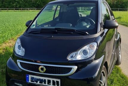 Smart ForTwo 53.000 km 6.800 € Stuttgart 70565