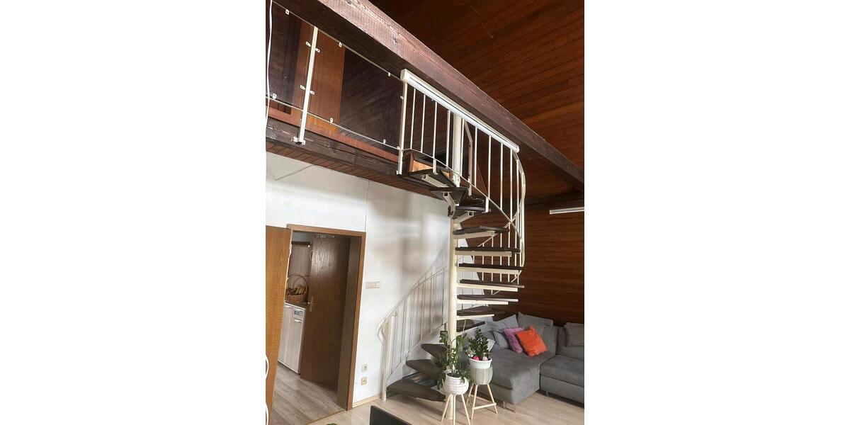 Maisonettenwohnung Stuttgart Zuffenhausen - 1 Zimmer, 100 m&sup2;, 1.400&euro; | Angebot:26444682