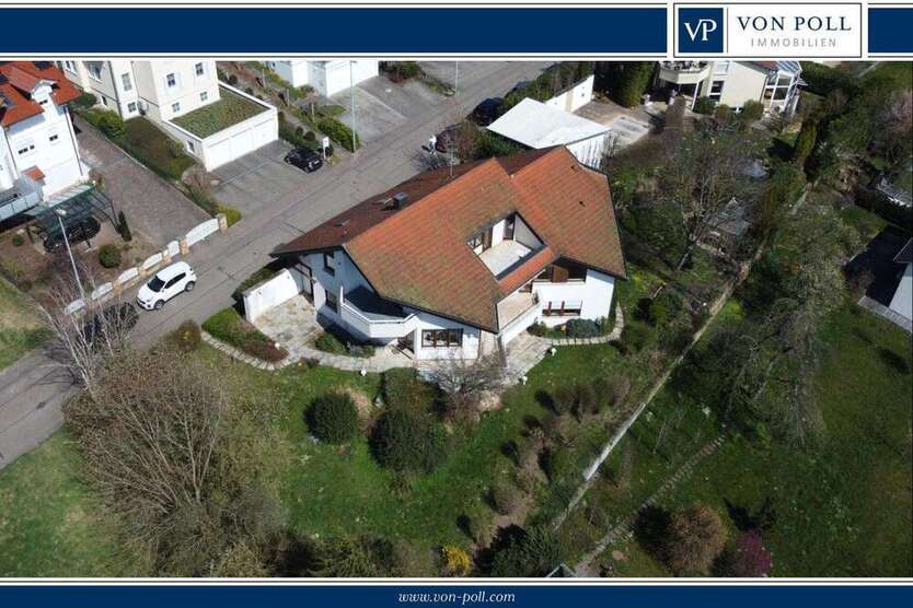 Haus zum Kaufen in EbersbachFils 980.000 € 400.09 m²