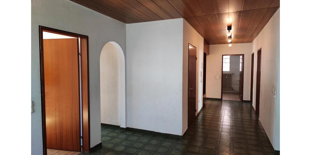 Etagenwohnung Köngen - 4.5 Zimmer, 120 m&sup2;, 390.000&euro; | Angebot:27077221