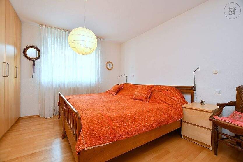 Sonnige, stilvoll möblierte Wohnung mit Balkon in Korntal 2 zimmer