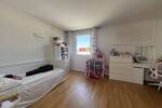 Reihenmittelhaus Freiberg am Neckar / Heutingsheim Heutingsheim - 4 Zimmer, 134 m&sup2;, 2.100&euro; | Angebot:26917533
