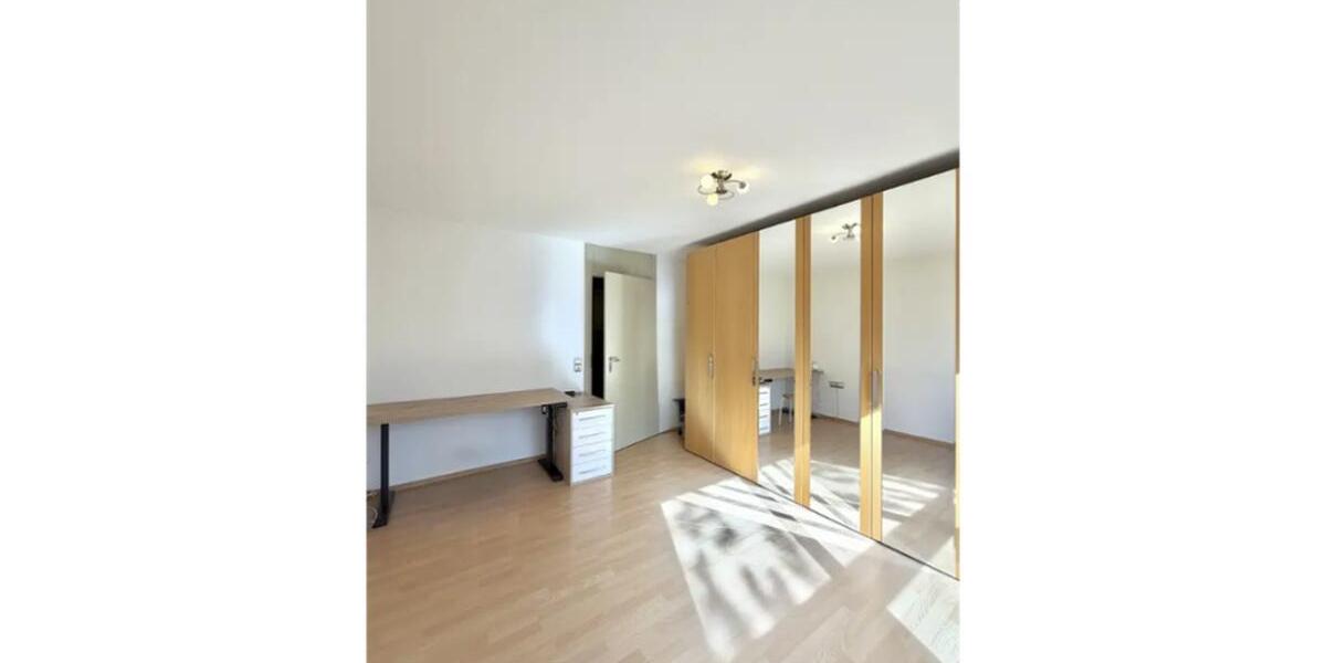 Etagenwohnung Böblingen Dagersheim - 2 Zimmer, 66 m&sup2;, 680&euro; | Angebot:26330128