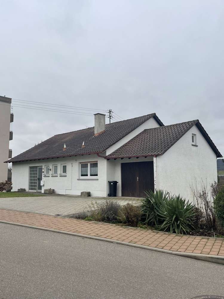 Haus zum Kaufen in Güglingen 420.000 € 123 m²