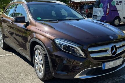 Mercedes-Benz GLA 200 88.250 km 14.399 &euro; Schlaitdorf 72667