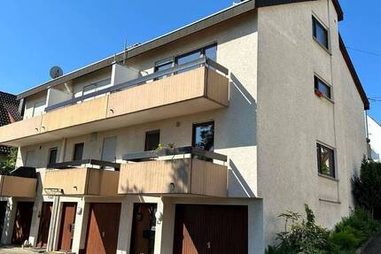 Gepflegtes Reiheneckhaus m. Terrasse u. drei Balkonen in bevorzugter, zentrumsnaher Lage 5 zimmer