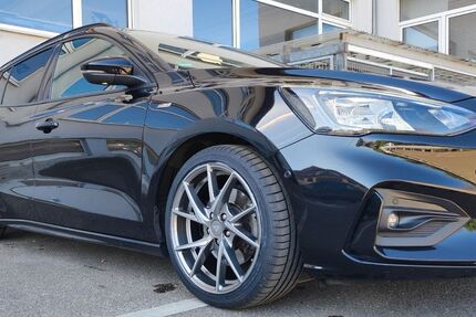 Ford Focus 122.000 km 14.300 &euro; Esslingen 73734