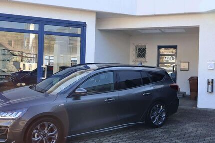 Ford Focus 14.300 km 26.850 &euro; Besigheim 74354
