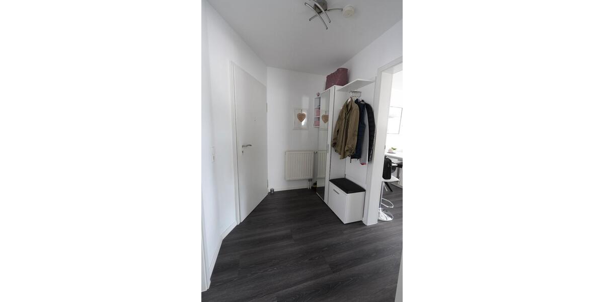 Hochparterre Stuttgart Neuwirtshaus - 2.5 Zimmer, 55 m&sup2;, 320.000&euro; | Angebot:27207943
