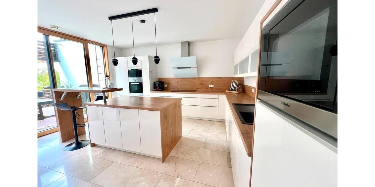 Doppelhaushälfte Ludwigsburg - 5 Zimmer, 205 m&sup2;, 1.490.000&euro; | Angebot:27128077