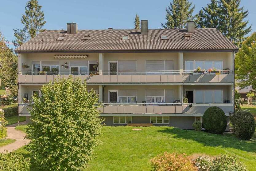 Haus zum Kaufen in Sindelfingen 2.290.000 € 667.8 m² 29 zimmer