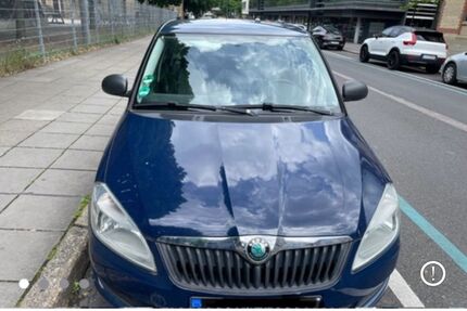 Skoda Fabia 139.000 km 3.300 € Stuttgart 70176