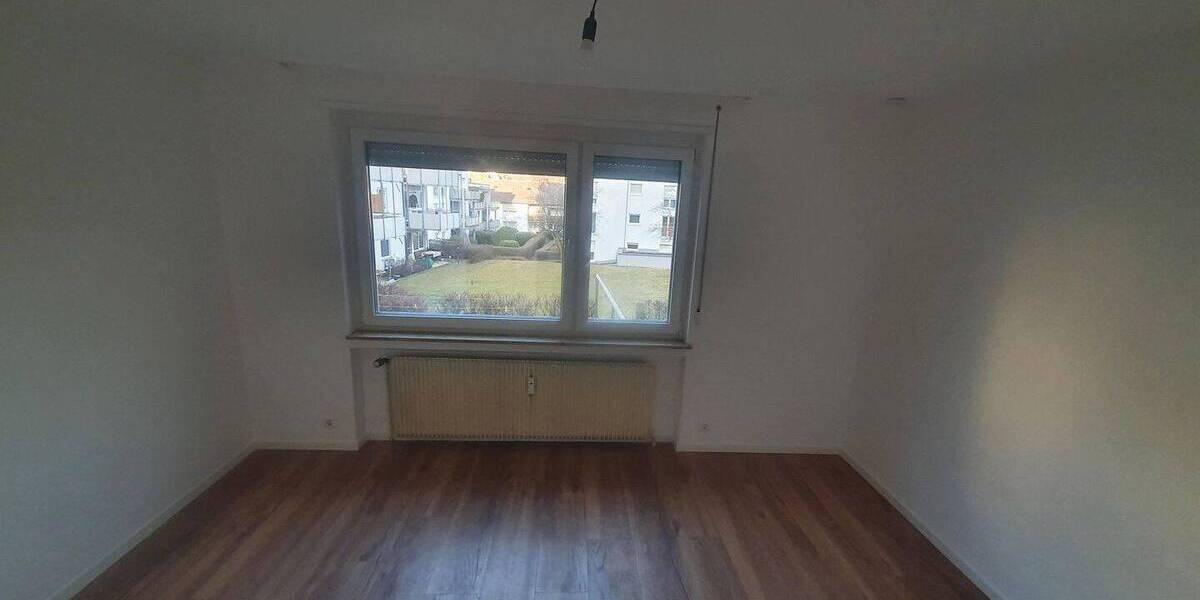 Etagenwohnung Esslingen am Neckar St Bernhardt - 3 Zimmer, 75 m&sup2;, 340.000&euro; | Angebot:26200172