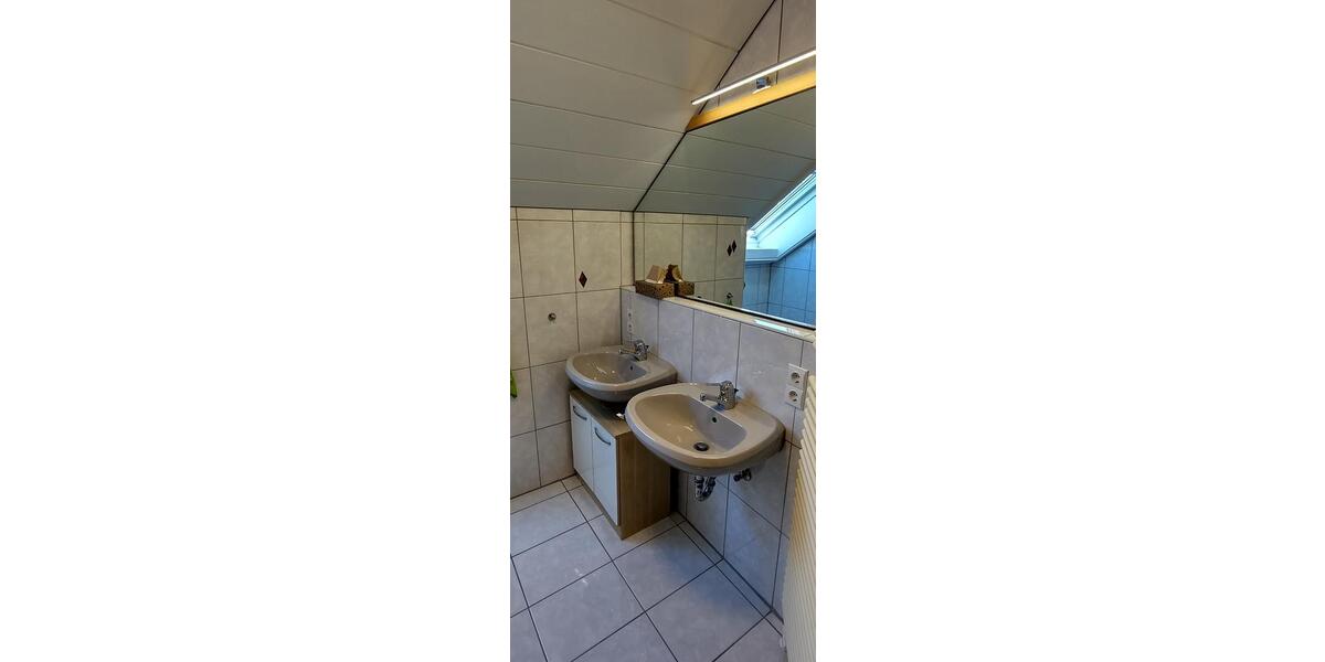 Dachgeschoßwohnung Stuttgart Fasanenhof-Ost - 3 Zimmer, 78 m&sup2;, 369.000&euro; | Angebot:26399776